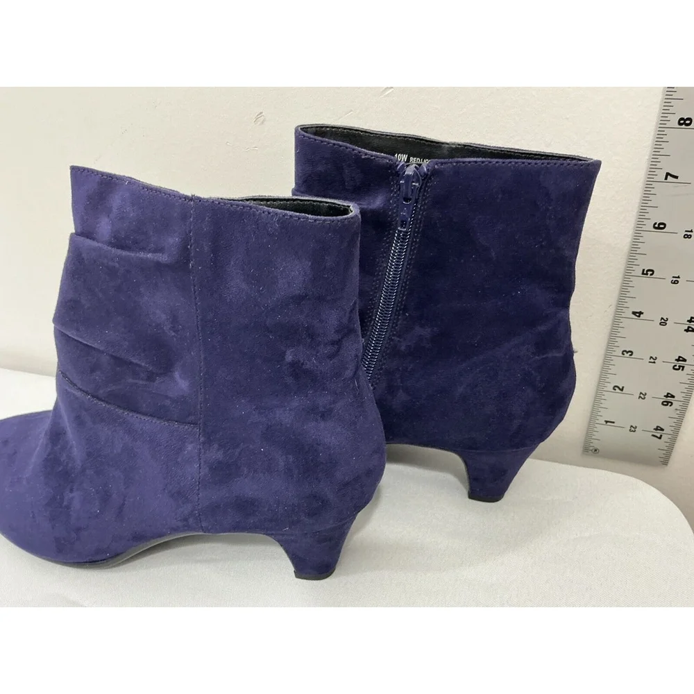 Womans Aerosoles Red Light Size 10 W Purple Zip Kitten Heel Ankle Boots NWOT - Picture 4 of 10